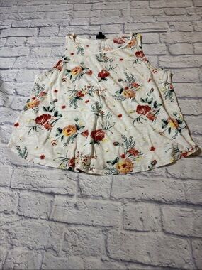 Torrid- Women’s Cream Floral Sleeveless Swing Tank Top